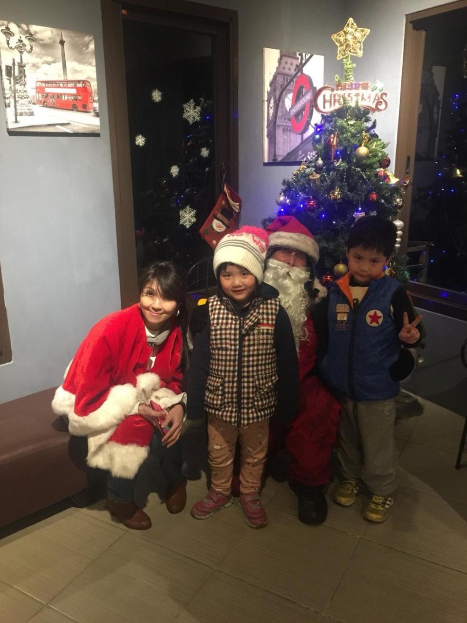 Yun Meng Xianjing Homestay Ren'ai Eksteriør billede